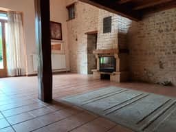 https://media.rightmove.co.uk/property-photo/7257b9da1/89582916/7257b9da1c705d3b23b48bf67c96ad59.jpeg