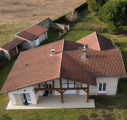 https://media.rightmove.co.uk/property-photo/79674dc75/175038155/79674dc7592ed51c398a219730150bf2.jpeg