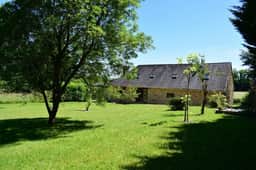 https://media.rightmove.co.uk/property-photo/79963edb6/91858410/79963edb6e535336f065eeed3760fd86.jpeg