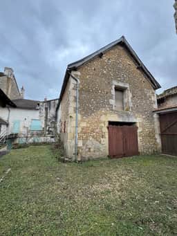 https://media.rightmove.co.uk/property-photo/79d0c58f4/91808532/79d0c58f4e3a6b9bd345be9d0a772eba.jpeg