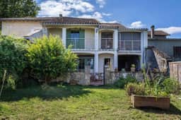 https://media.rightmove.co.uk/property-photo/7dc5c50b5/92208648/7dc5c50b555e8536285f5b8d70ebd578.jpeg