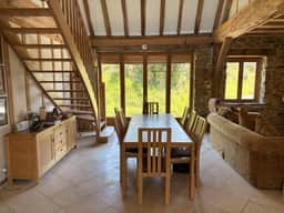 https://media.rightmove.co.uk/property-photo/8a92d4810/90277512/8a92d481051539f258a0d20075f761d4.jpeg