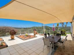 https://media.rightmove.co.uk/property-photo/9d569dbb6/92068446/9d569dbb6ee85da37951dad871926141.jpeg
