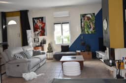 https://media.rightmove.co.uk/property-photo/9ec9cac64/94380978/9ec9cac645762c27b91aa026966b759b.jpeg