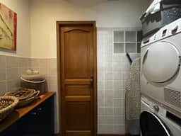https://media.rightmove.co.uk/property-photo/9fa181d65/92151081/9fa181d6543ad7d2ed49112468f29d4d.jpeg