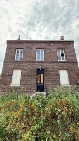 https://media.rightmove.co.uk/property-photo/a3526d77c/91384791/a3526d77cb160b2115e81976598f0e8c.jpeg