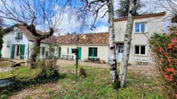 https://media.rightmove.co.uk/property-photo/adbabeed9/89617407/adbabeed90532a4426b95e1d85d30257.jpeg