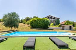 https://media.rightmove.co.uk/property-photo/b5efb0ea0/92208561/b5efb0ea0683f0be152e8536f5c77caf.jpeg