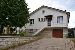 https://media.rightmove.co.uk/property-photo/be66ee29f/94381143/be66ee29f4cbc62d9f749eabc0467cd0.jpeg