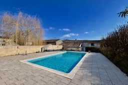 https://media.rightmove.co.uk/property-photo/bfcd735ce/92147088/bfcd735ce1d40feab06712e0947c6f3c.jpeg