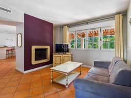 https://media.rightmove.co.uk/property-photo/c7120f8de/93722160/c7120f8de8192e64d1795f57fdaf376a.jpeg