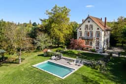 https://media.rightmove.co.uk/property-photo/c918d8ed2/92213094/c918d8ed218054c092c7aa5b25cbf9ee.jpeg