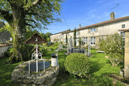 https://media.rightmove.co.uk/property-photo/c954df26c/89554881/c954df26c1912d0ba1418e0541c7560d.png
