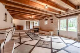 https://media.rightmove.co.uk/property-photo/cf96f3476/92213115/cf96f3476871bc050e45c70a91455737.jpeg