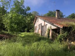 https://media.rightmove.co.uk/property-photo/d4a698e87/89687784/d4a698e8725fabaf957b9b8ac0ef278b.jpeg