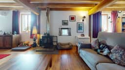 https://media.rightmove.co.uk/property-photo/d71e3da2c/94378443/d71e3da2cd3676f2648a22677ca00060.jpeg