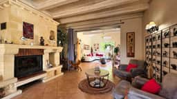 https://media.rightmove.co.uk/property-photo/dd8cba28c/175050905/dd8cba28c841d5256a5d16c2bea0f665.jpeg