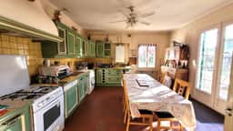 https://media.rightmove.co.uk/property-photo/e53c1ced0/89617407/e53c1ced0e28e6c746162f3e9c77ea11.jpeg