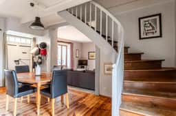 https://media.rightmove.co.uk/property-photo/e5f197346/92208564/e5f197346afeb9e1f7e19a22f4601c67.jpeg