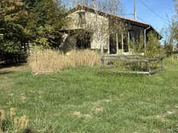 https://media.rightmove.co.uk/property-photo/e8cb89afb/94381221/e8cb89afb34a3412d8becfee6a5b0d4c.jpeg