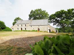 https://media.rightmove.co.uk/property-photo/ee05d166f/91524627/ee05d166fcbb52622fdef3a444c6ab75.jpeg