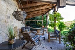 https://media.rightmove.co.uk/property-photo/ee1bfc888/92208597/ee1bfc888c2d218aa26b69a50b540b73.jpeg
