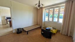 https://media.rightmove.co.uk/property-photo/f34ca9de2/89494152/f34ca9de231d8d0ab0a816a9dc1090c2.jpeg