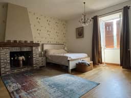 https://media.rightmove.co.uk/property-photo/f40db8f63/91747944/f40db8f63f0b5a606a857ef480ed2aea.jpeg