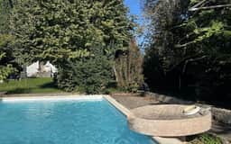 https://media.rightmove.co.uk/property-photo/fe340b4b2/89470410/fe340b4b24e0585cdc663df547635391.jpeg