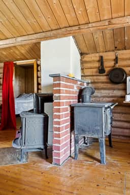https://storage.googleapis.com/homestra-images/property-image-00d3abf1-d170-4426-a3c6-f51576b5037c-1748981791.jpg