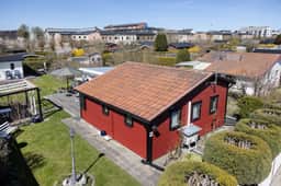 https://storage.googleapis.com/homestra-images/property-image-0137eede-76ea-454a-8254-4a912a8406ca-1777762310.jpg