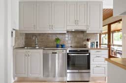 https://storage.googleapis.com/homestra-images/property-image-04189dfe-f1fd-4dcd-969f-13e34eadded2-1755967493.jpg