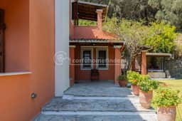 https://storage.googleapis.com/homestra-images/property-image-04a4961b-b736-414a-90e9-64caace8face-1755021225.jpg