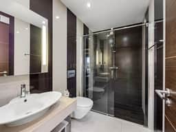 https://storage.googleapis.com/homestra-images/property-image-04da31be-6d8b-44fa-ae19-adf89584991c-1782577323.jpg