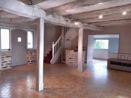 https://storage.googleapis.com/homestra-images/property-image-04e79fd4-44f1-4dc2-869d-a653189afcd4-1753728508.jpg