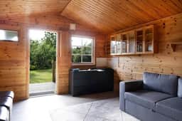 https://storage.googleapis.com/homestra-images/property-image-07497b61-8c70-4ec7-a64a-dd65edb2804f-1752258011.jpg