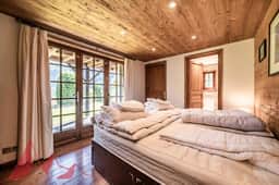 https://storage.googleapis.com/homestra-images/property-image-0770a5e9-5111-4e08-b592-bb89db78d354-1753978556.jpg