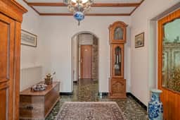 https://storage.googleapis.com/homestra-images/property-image-09d1a1f4-5812-43d5-82d4-286385987f61-1746558241.jpg