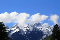 https://storage.googleapis.com/homestra-images/property-image-0c94abf1-6a67-432e-a2d0-a09046a0342b-1754835537.jpg