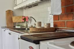 https://storage.googleapis.com/homestra-images/property-image-0e301259-3040-446f-a090-7114924a601b-1758452809.jpg