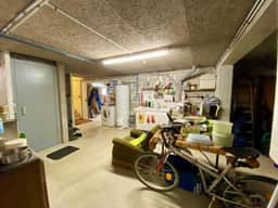 https://storage.googleapis.com/homestra-images/property-image-10515713-7ed4-4a9c-ab1e-d7129dbe268a-1750191129.jpg