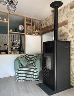https://storage.googleapis.com/homestra-images/property-image-10adc43f-1dc4-4d21-a50b-58e8ff4a07fb-1784408897.jpg