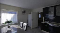https://storage.googleapis.com/homestra-images/property-image-10e123c4-1a1b-41bc-83a1-824b522e94b7-1760986328.jpg
