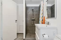 https://storage.googleapis.com/homestra-images/property-image-1276f447-6c0d-43c8-bbfb-dd6b257c719d-1751206668.jpg
