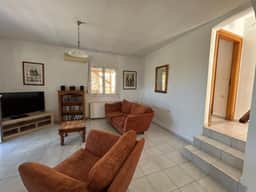 https://storage.googleapis.com/homestra-images/property-image-13955868-ff01-4cd5-b0a1-ead3dc13d908-1759407848.jpg