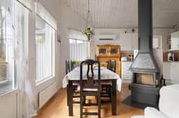 https://storage.googleapis.com/homestra-images/property-image-1422e122-670a-4ab2-8cc2-8df81436e8b3-1750788726.jpg