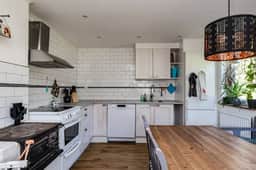 https://storage.googleapis.com/homestra-images/property-image-1494e6e7-d9cc-49eb-99ff-66407523cc26-1753905724.jpg
