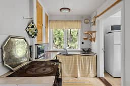 https://storage.googleapis.com/homestra-images/property-image-14dd9b86-bb5c-4256-b746-d4fa6cf63276-1752176234.jpg