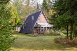 https://storage.googleapis.com/homestra-images/property-image-1675a4f5-0e1d-42d5-82e1-d13e1bb762a4-1760558052.jpg
