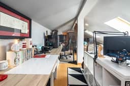 https://storage.googleapis.com/homestra-images/property-image-17a1791b-68bd-42df-89b0-e271611584e1-1788683724.jpg